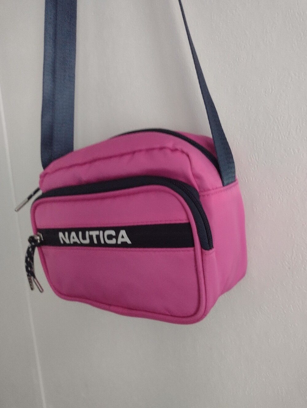 Nautica Handbag - Picture 3 of 7